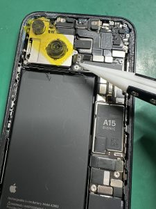 iPhone14電源ボタン